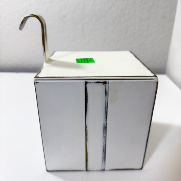 BALLARD DESIGNS Gift Box Stocking Hanger White Metal Bow Box RARE RETIRED! - Picture 7 of 15